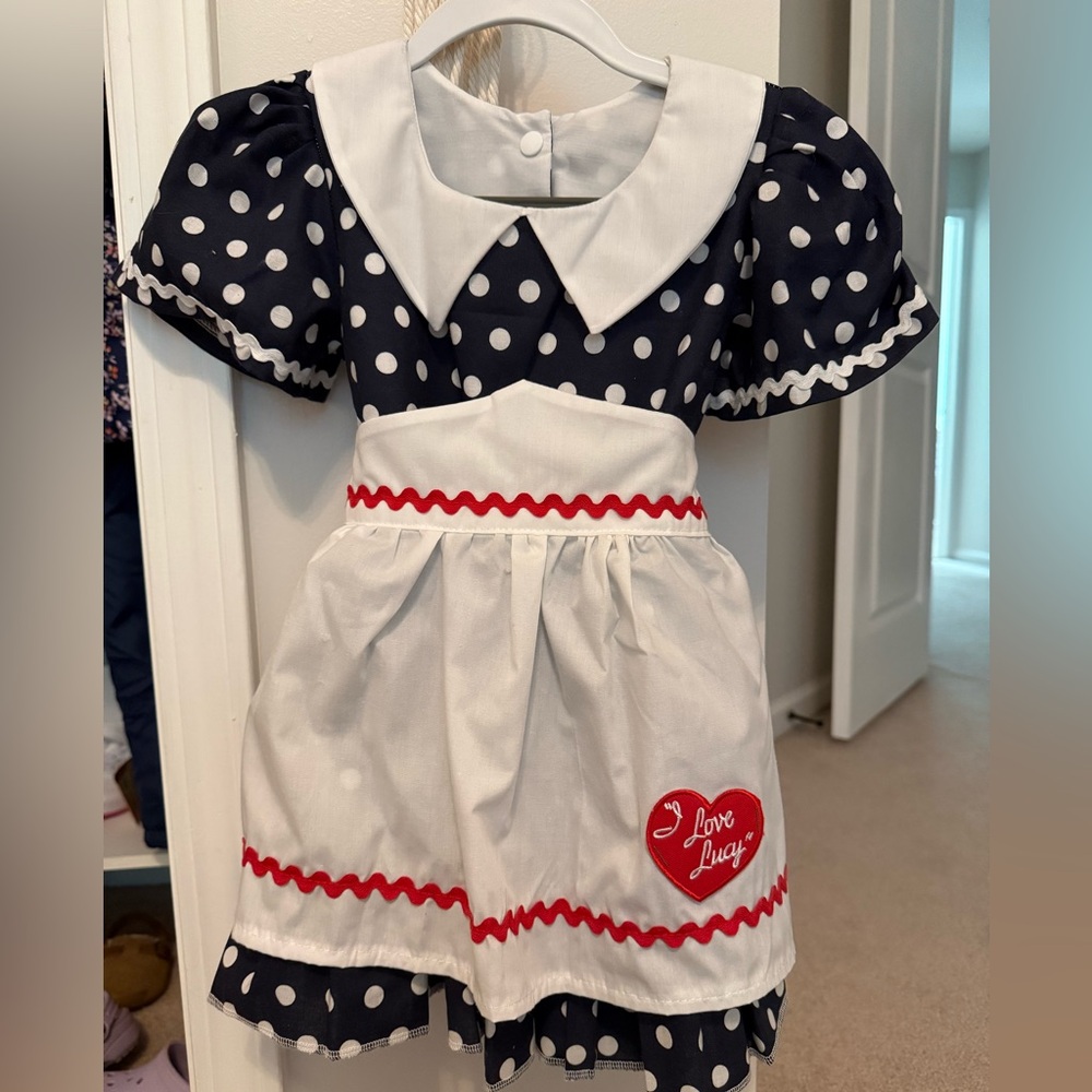 “I love Lucy” toddler costume